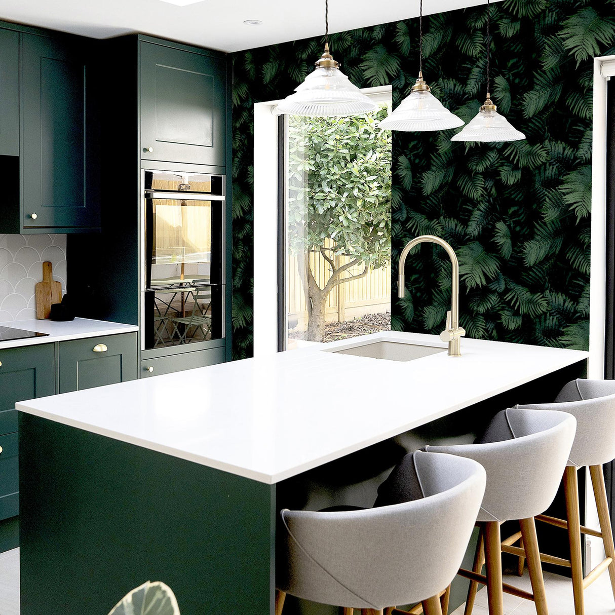 York Winona Green Ferns Wallpaper