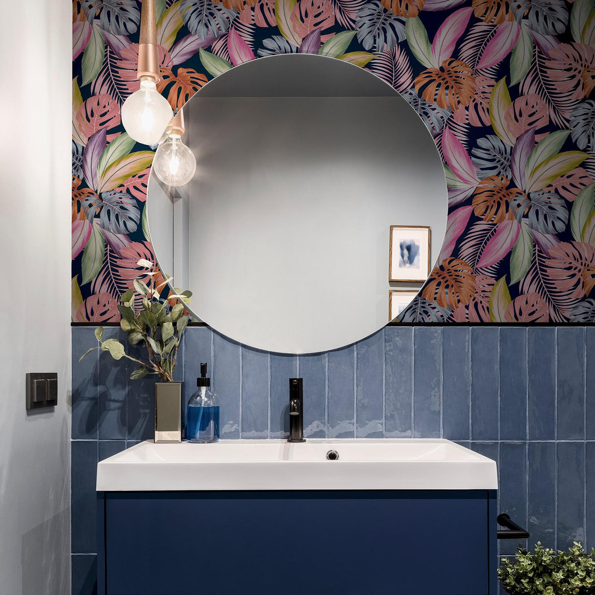 York Vivette Multicolor Hot Tropic Wallpaper