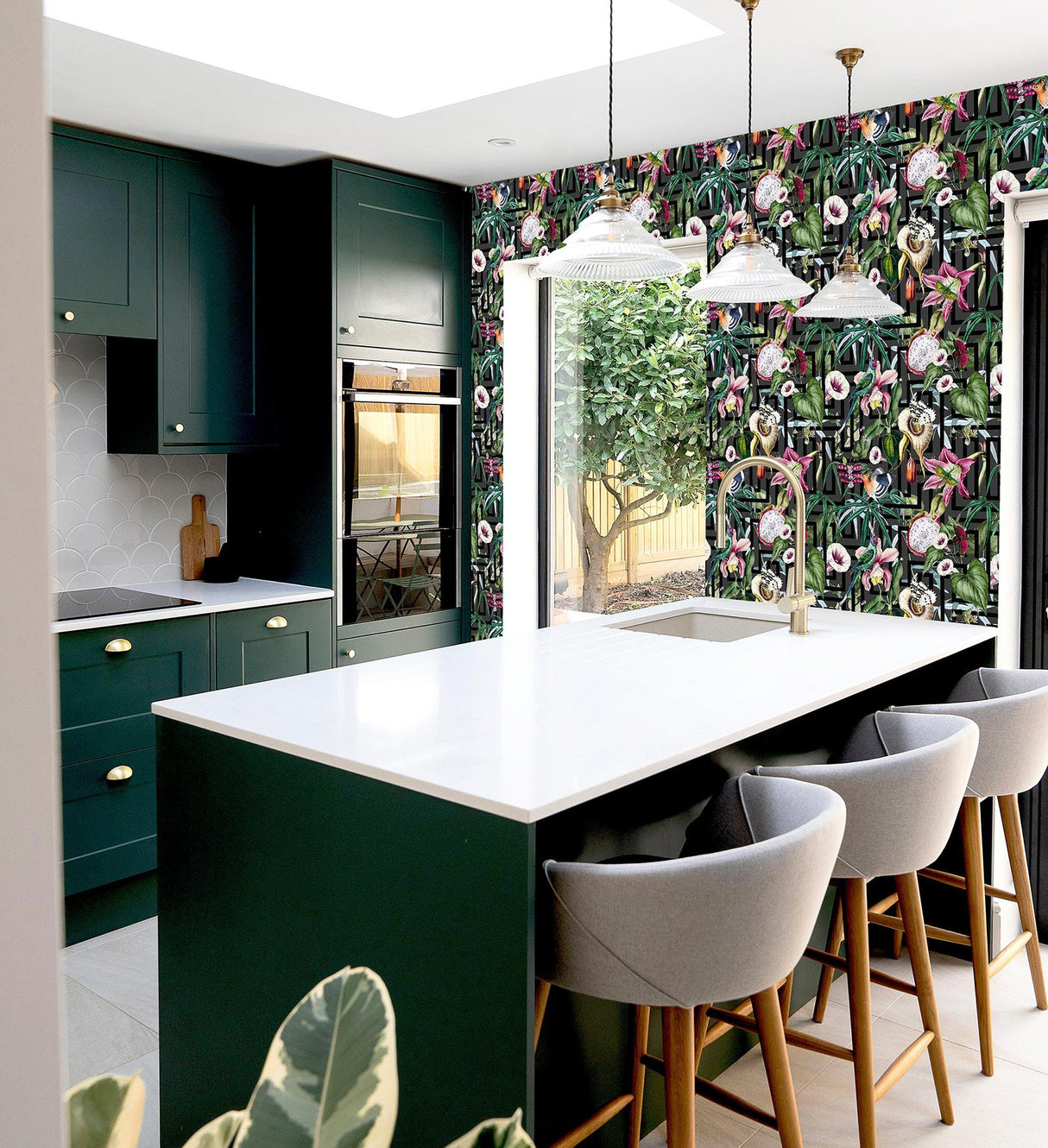 York Lucretia Multicolor Tropical Wallpaper
