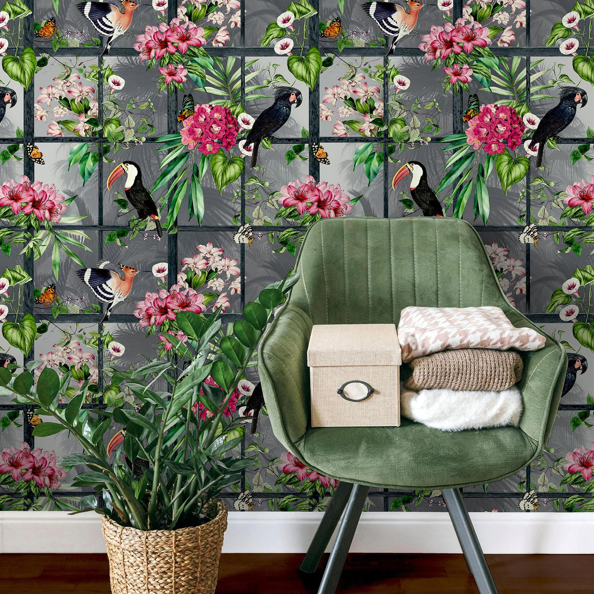 York Dorothea Multicolor Tropical Birds Wallpaper