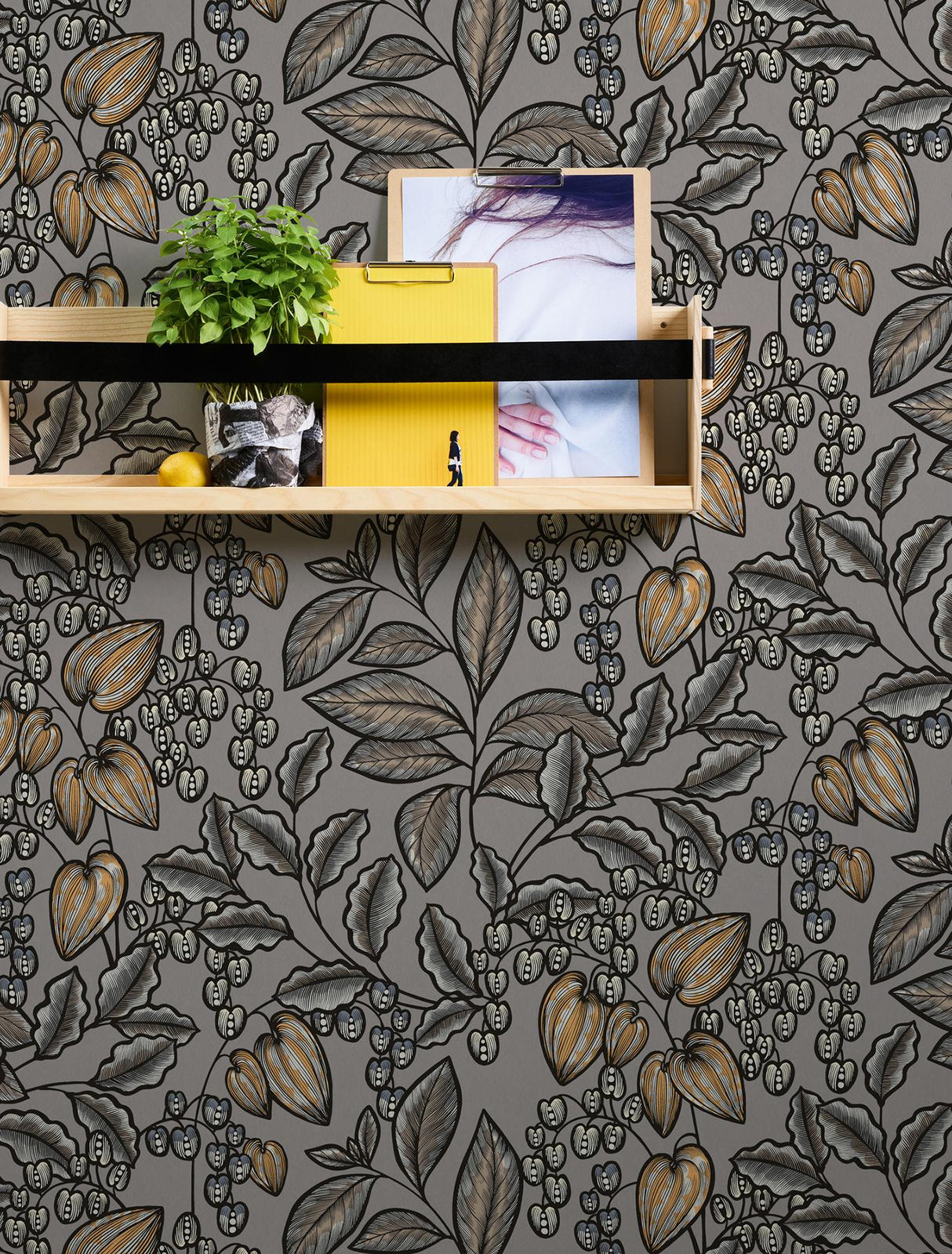 York Leif Grey Vine Trail Wallpaper