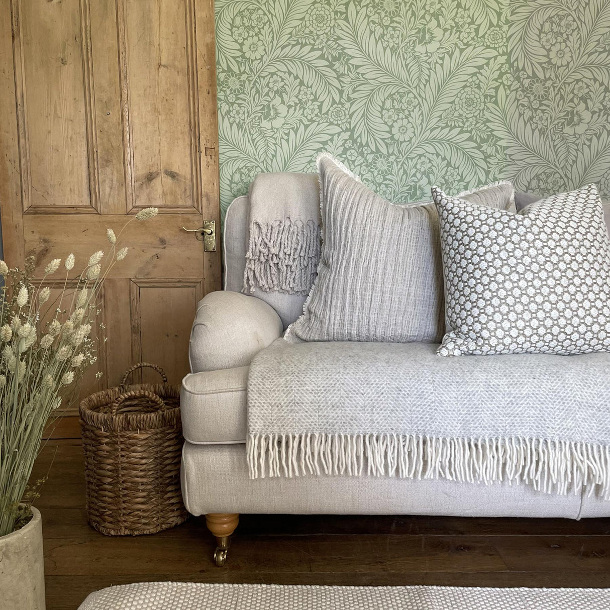 York Florence Green Leaf Wallpaper