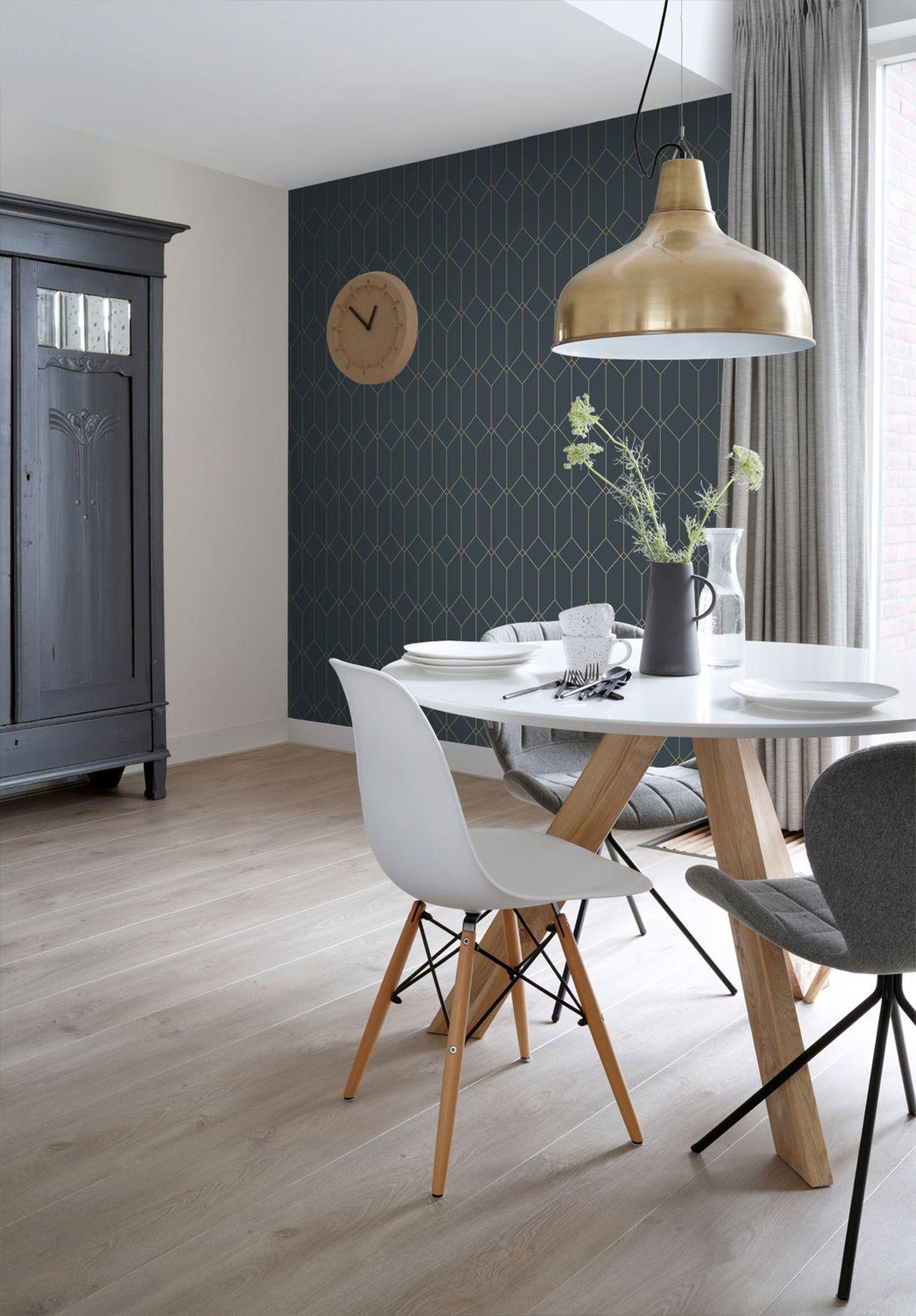 York Trilliant Dark Blue Art Deco Motif Wallpaper
