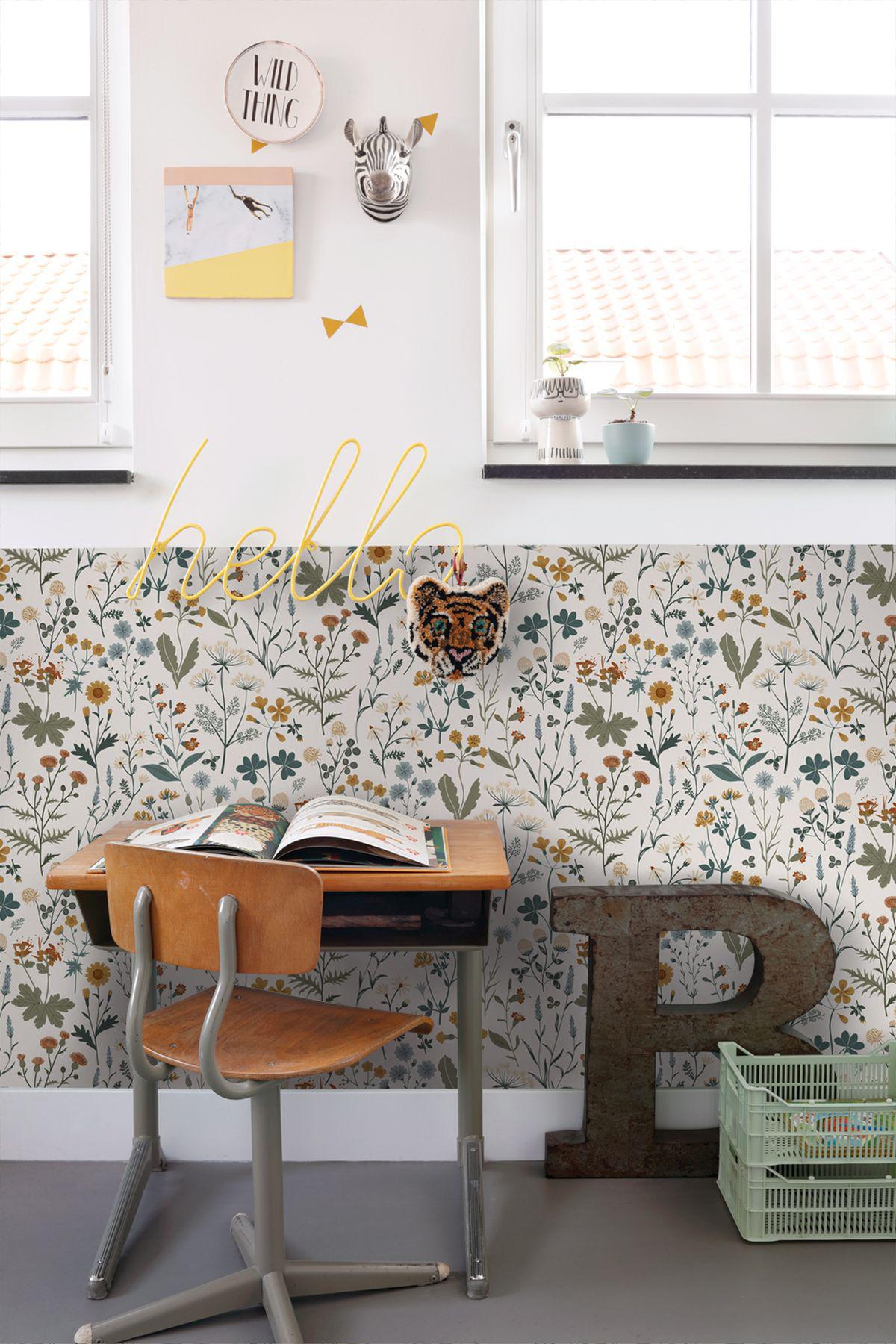 York Fiore Blue Wildflowers Wallpaper