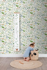 York Fiore Green Wildflowers Wallpaper