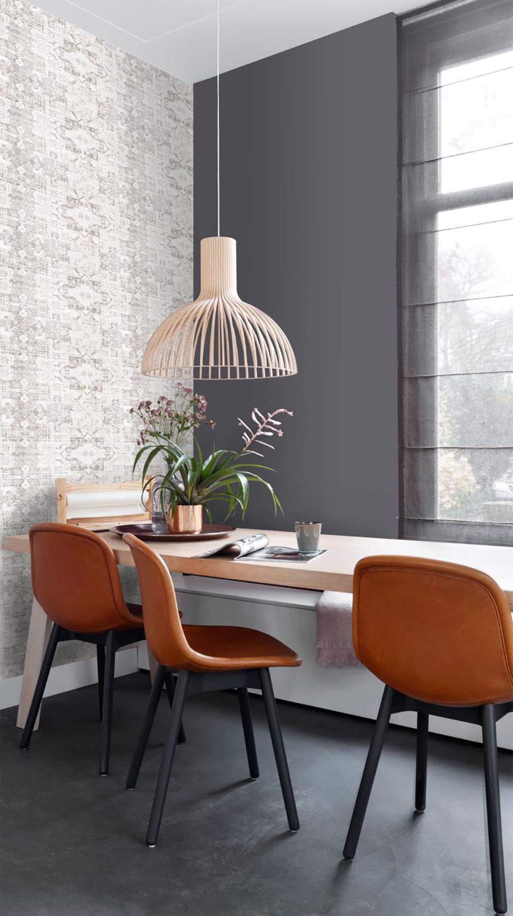 York Desmond Beige Distressed Medallion Wallpaper