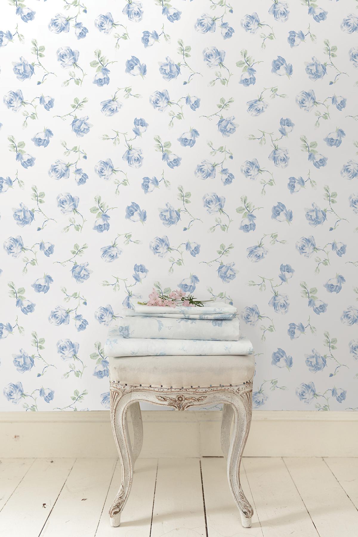 York French Blue Ribbon Rosa Peel & Stick Wallpaper