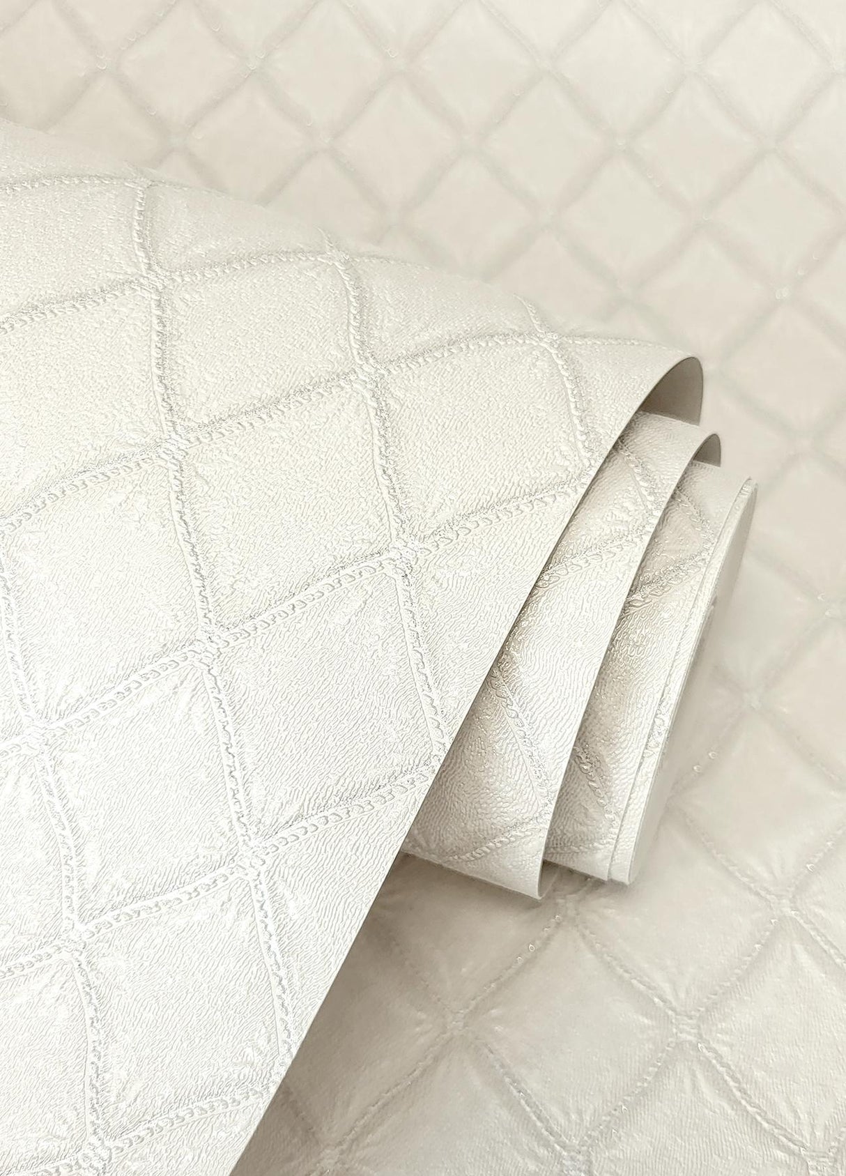 York Santina White & Silver Trellis Wallpaper