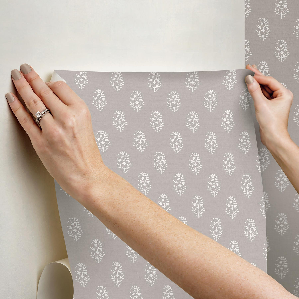 York Safia Pebble Peel and Stick Wallpaper