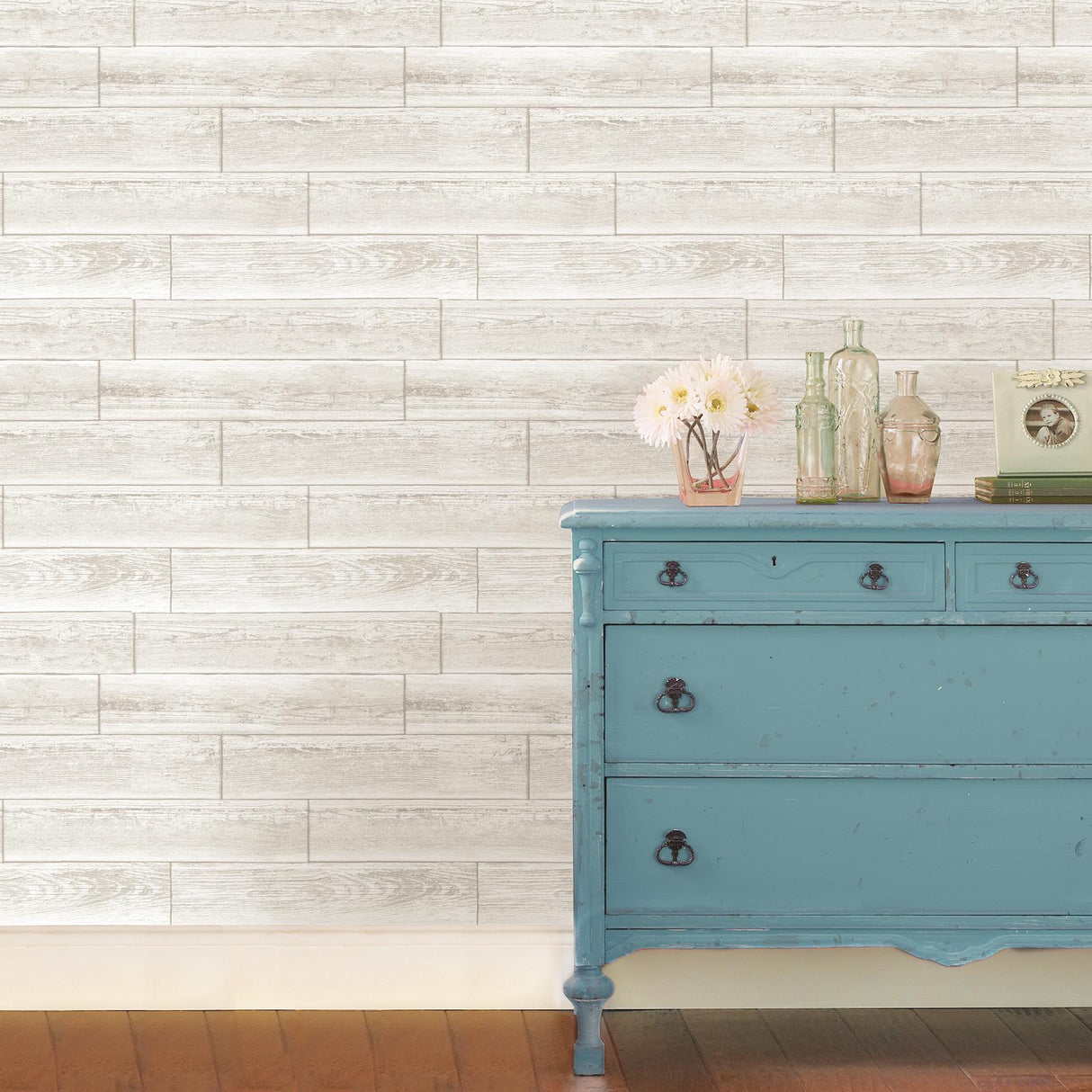 York Serene Cream Peel & Stick Wallpaper