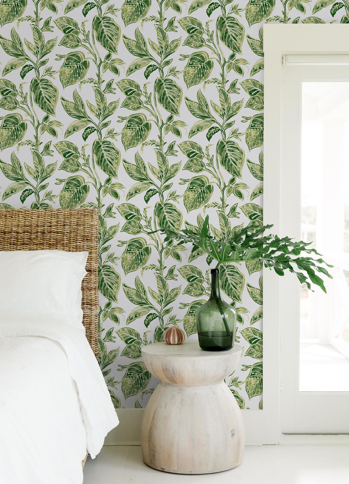 York Green Caryota Peel & Stick Wallpaper