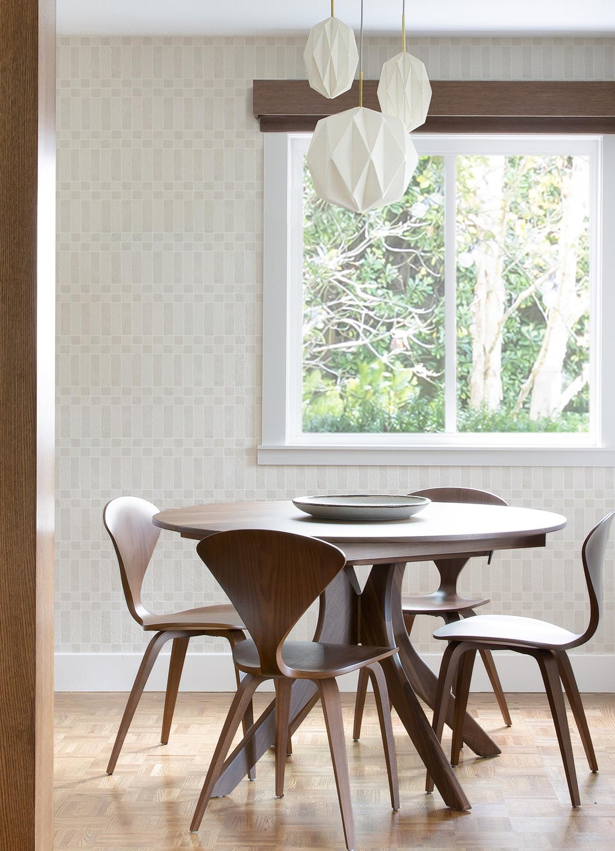 York Alix Cream Peel & Stick Wallpaper