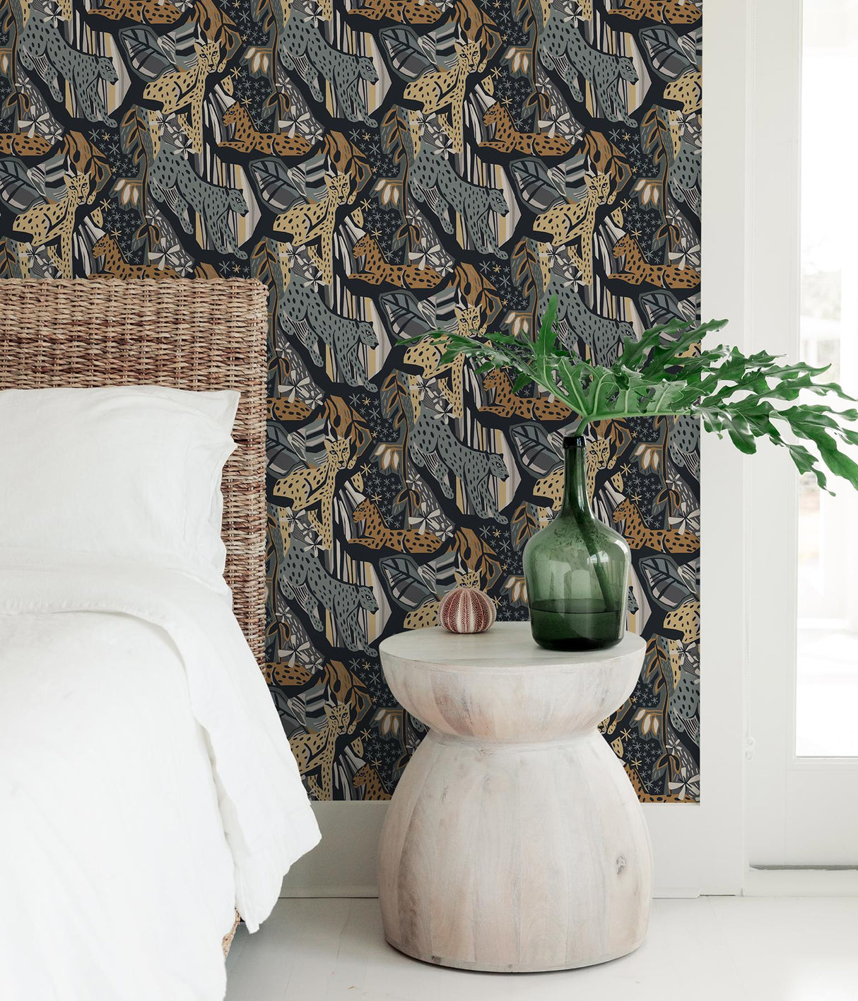 York Navy Gold Cat Nap Peel & Stick Wallpaper