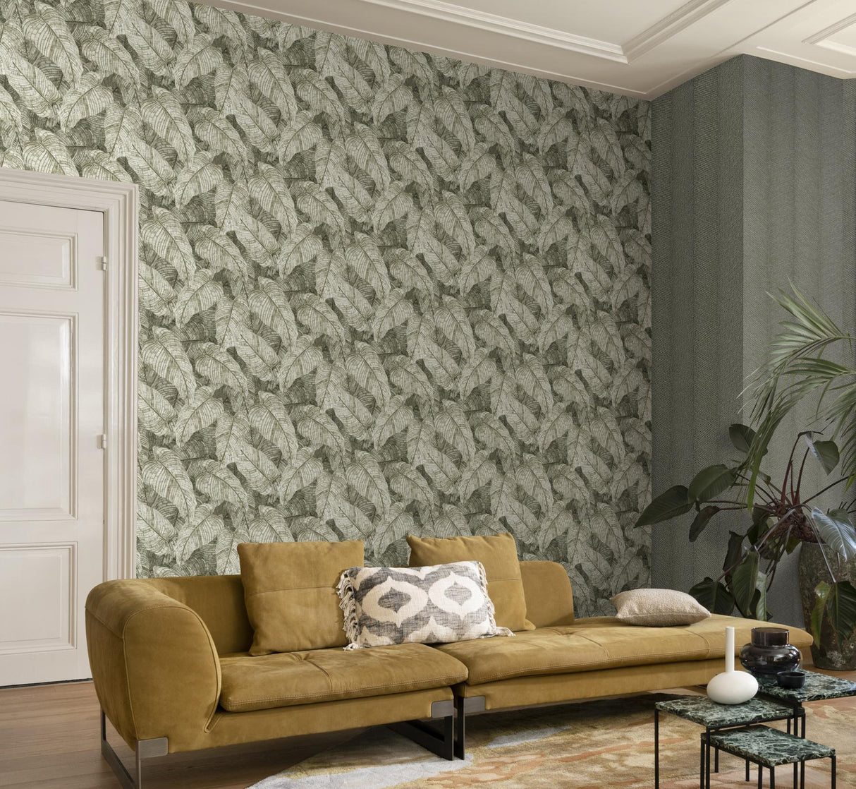 York Galner Moss Leaves Wallpaper