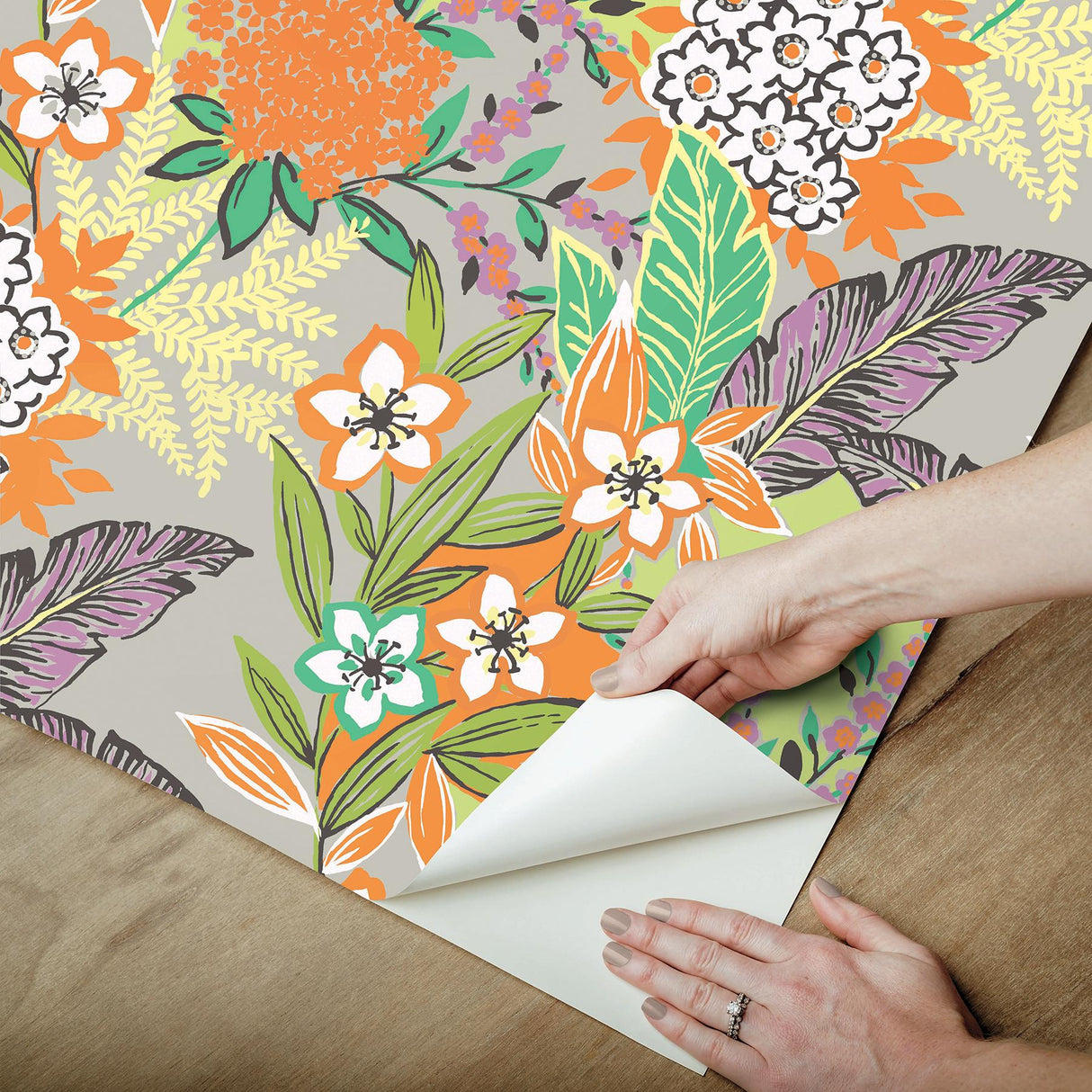 York RuJardin l'Orange Peel & Stick Wallpaper