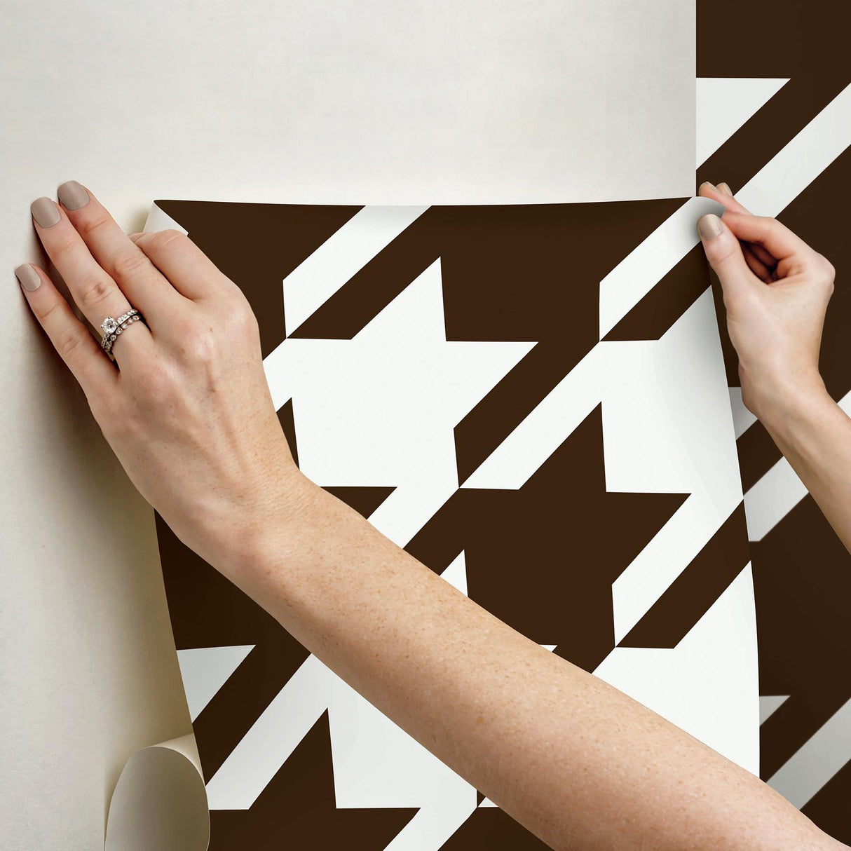York RuHoundstooth Brown Peel & Stick Wallpaper