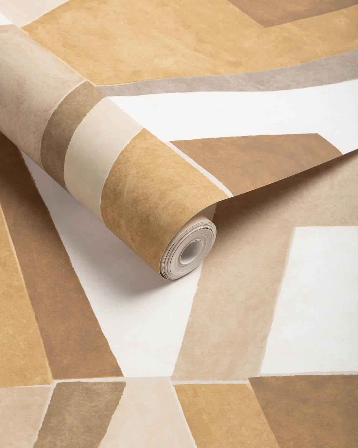 Kravet WILD CHILD HONEY Wallpaper