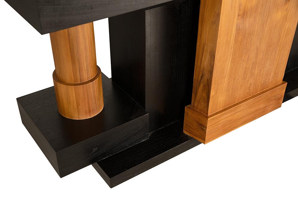NOIR Fleming Console