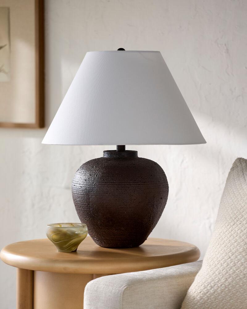 Livabliss Kaliyu KLU-005 23"H x 18"W x 18"D Table Lighting