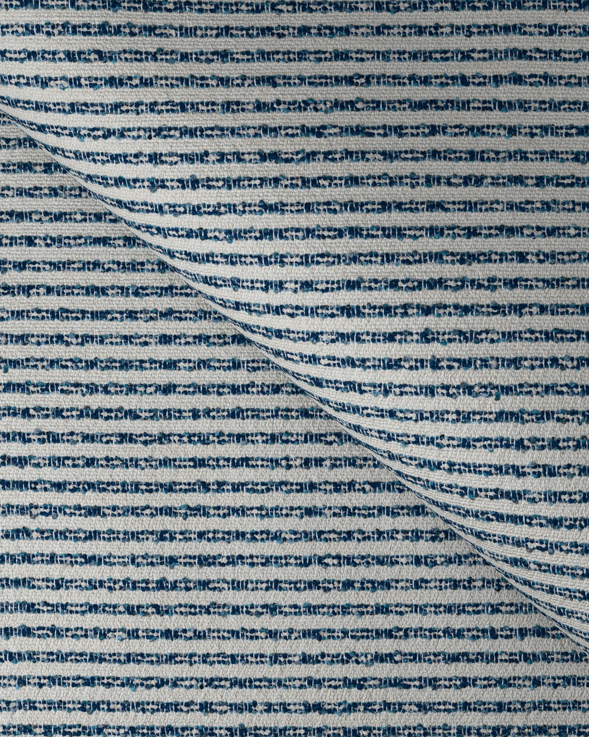 Kravet DESIGN 37622 5 Upholstery Fabric
