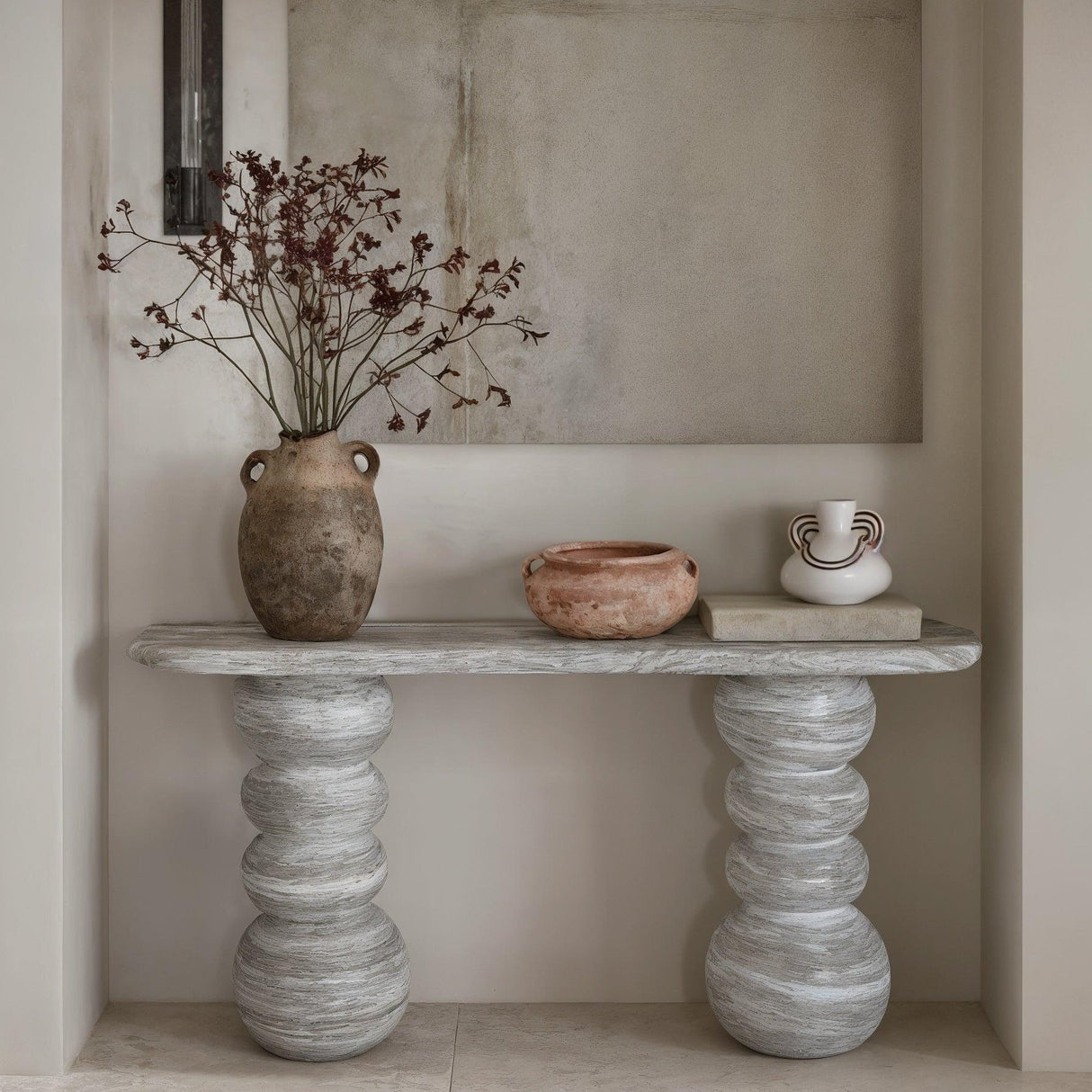 TOV Ceramic Line Art Wide-Bodied Vase