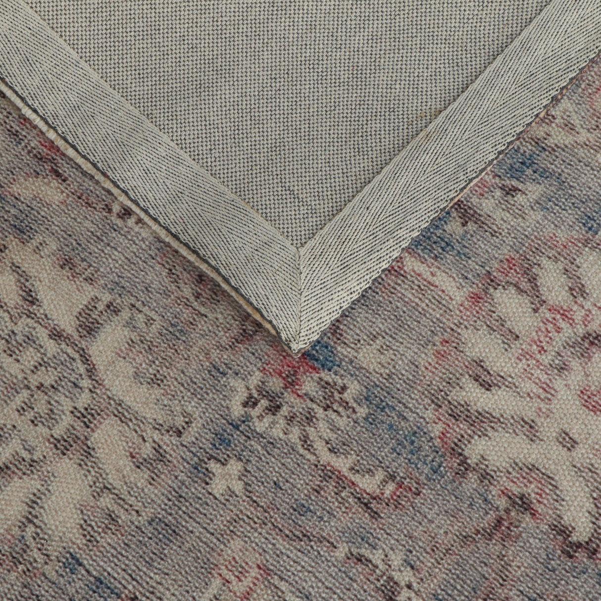 TOV Adah Area Rug 5' x 7'