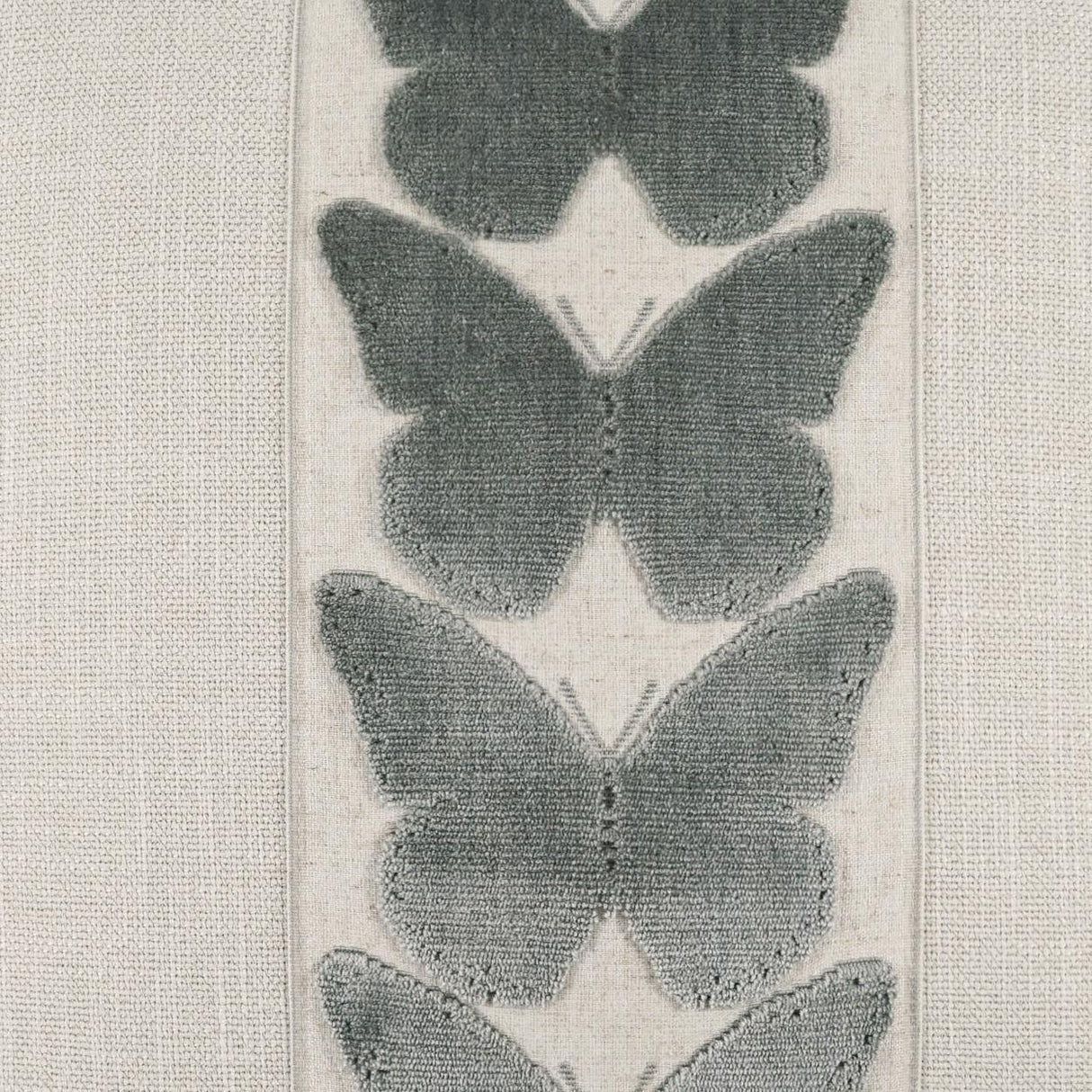 D.V. Kap Home Coleous Sterling 24" x 24" Pillow