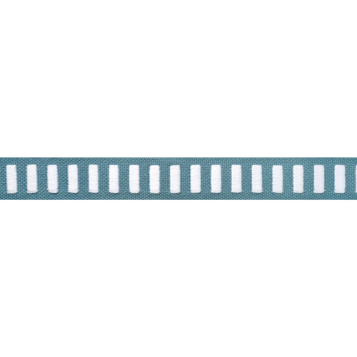 Thibaut Dash Tape White On Ocean Trim
