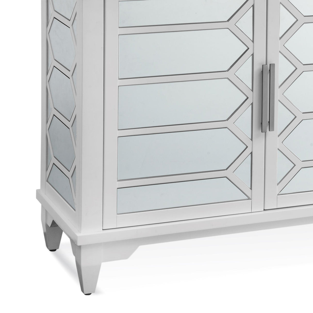 Bassett White Reid Server