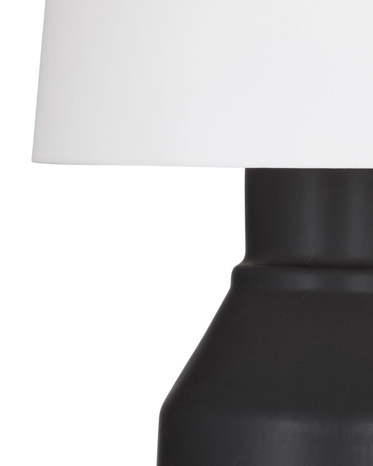 Bassett Black Lowndes Table Lamp