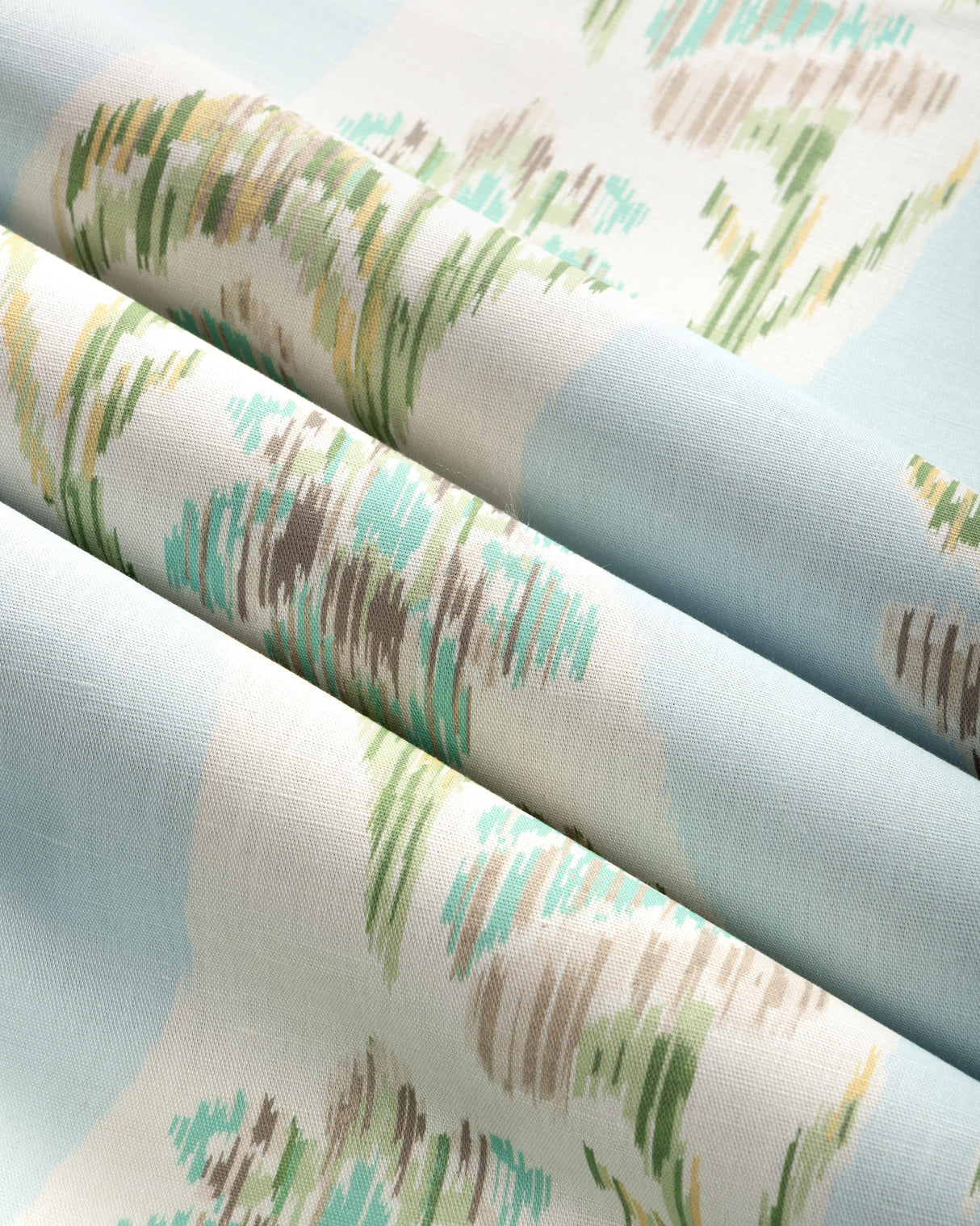 Brunschwig & Fils LORING PRINT POOL Fabric