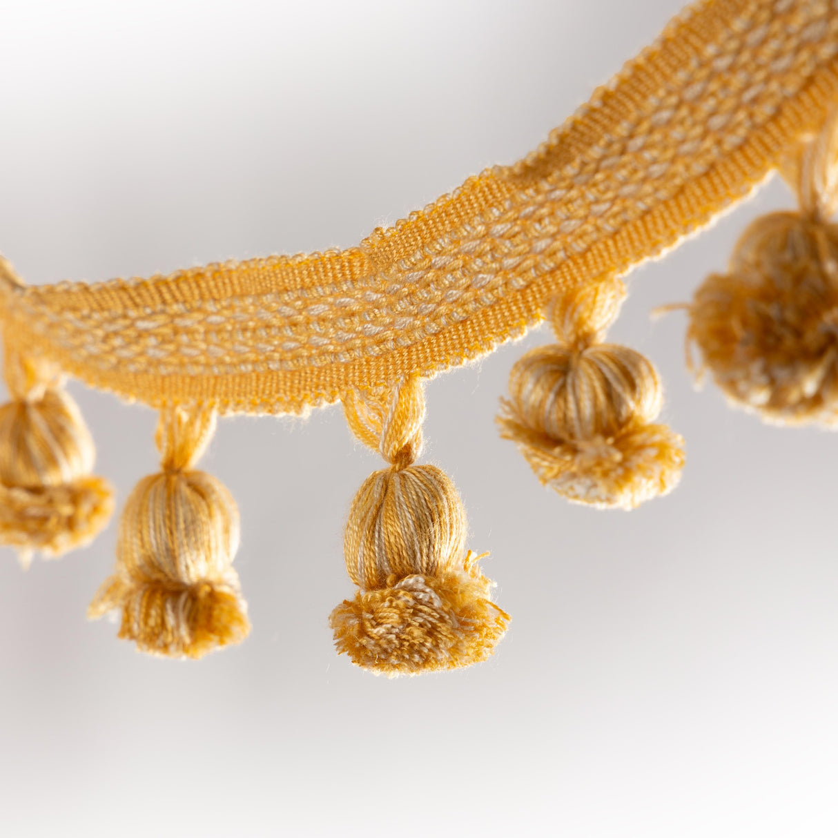 Brunschwig & Fils MONTCEL POM FRINGE GOLD Trim