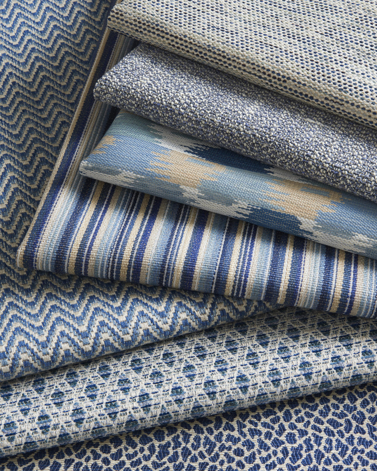 Brunschwig & Fils LAFAYETTE WEAVE BLUE Upholstery Fabric