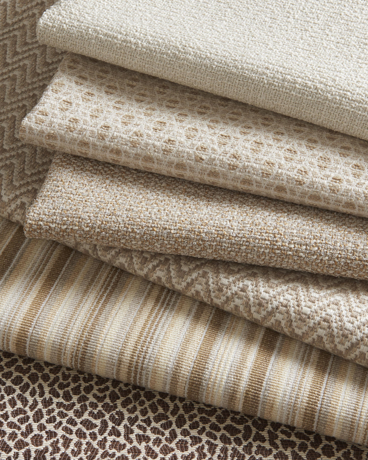 Brunschwig & Fils LAFAYETTE WEAVE BROWN Upholstery Fabric