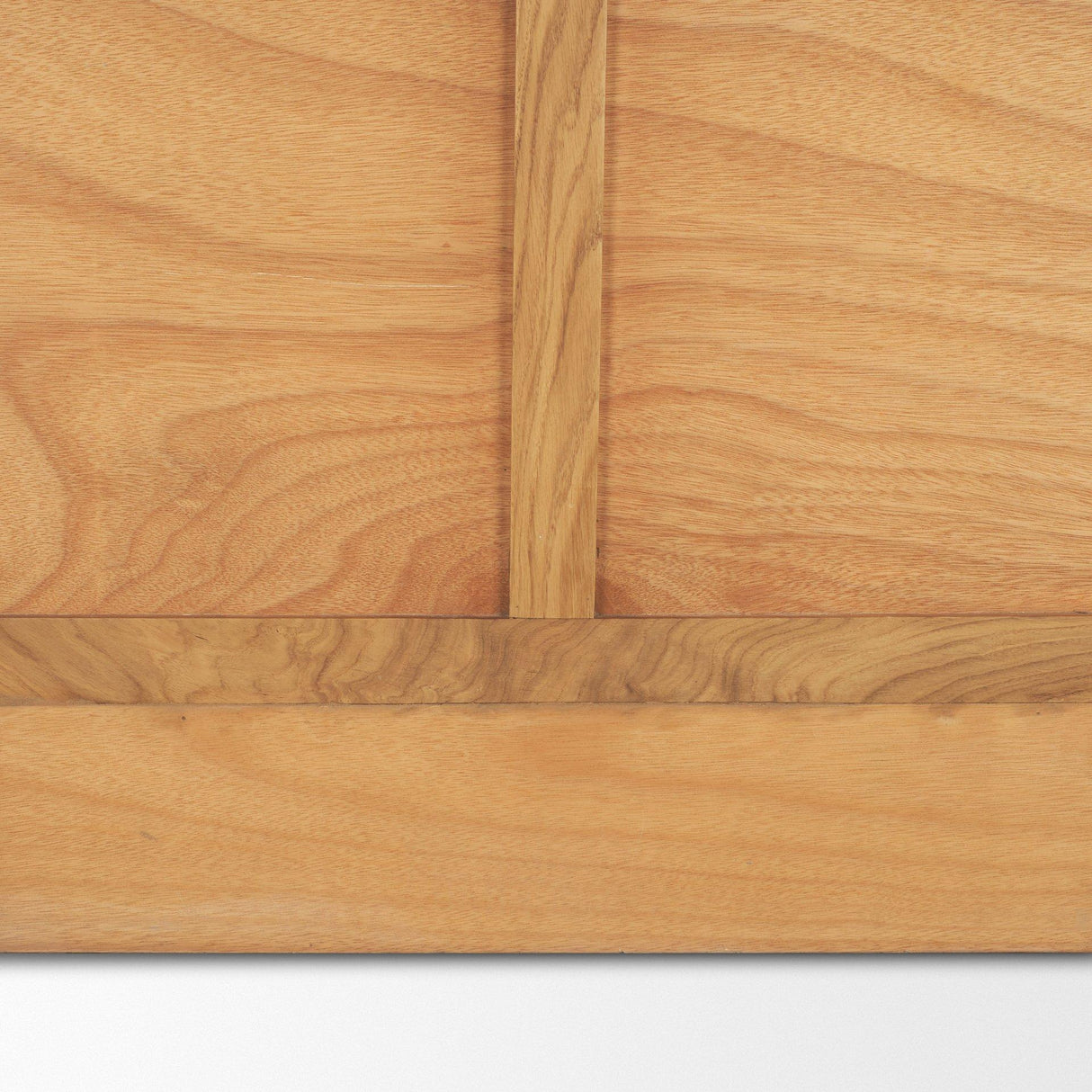 Mercana Belford 6-Drawer Light Brown Oak Wood Dresser