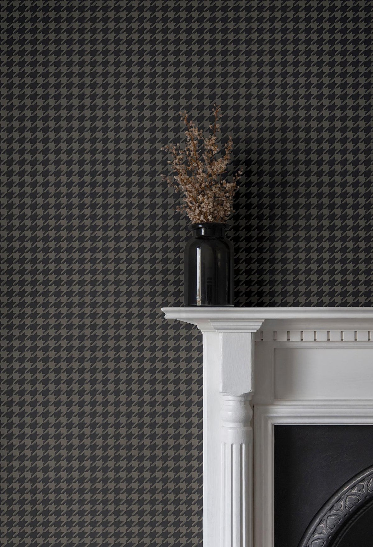 Ronald Redding Designs Watson Black Houndstooth Wallpaper