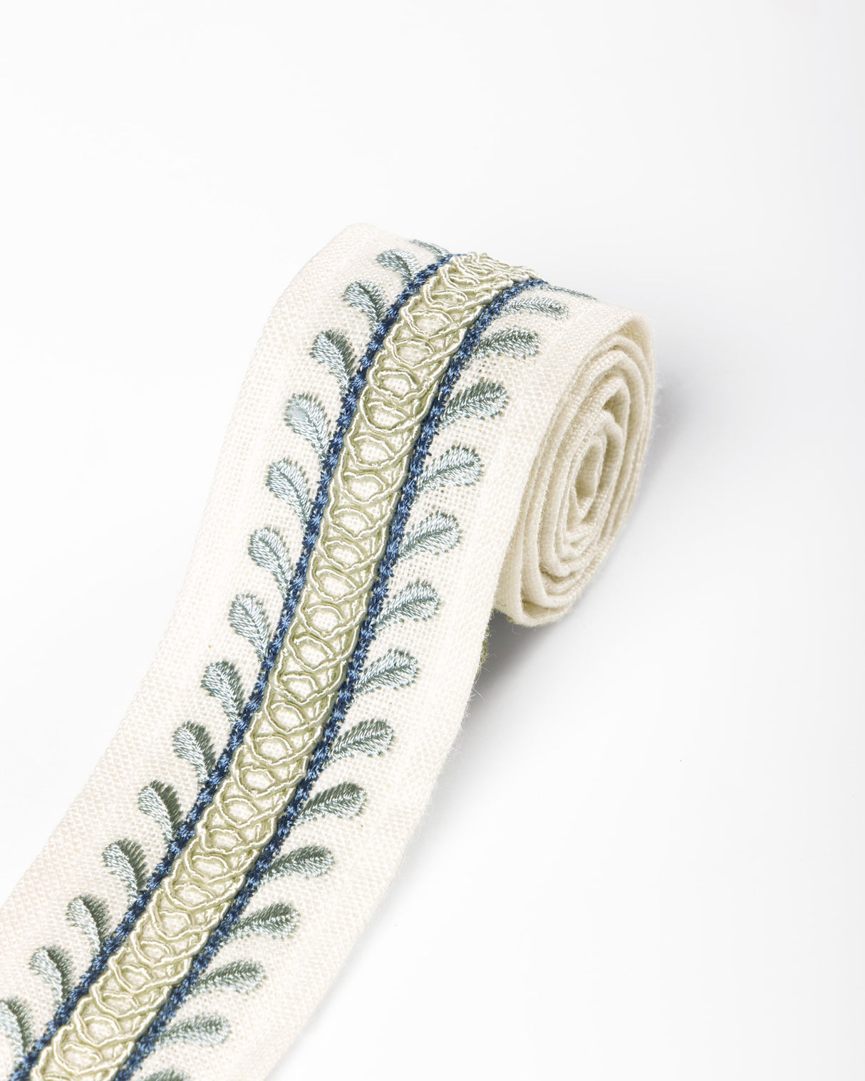 Lee Jofa TAPTON EMB TAPE HORIZON Trim
