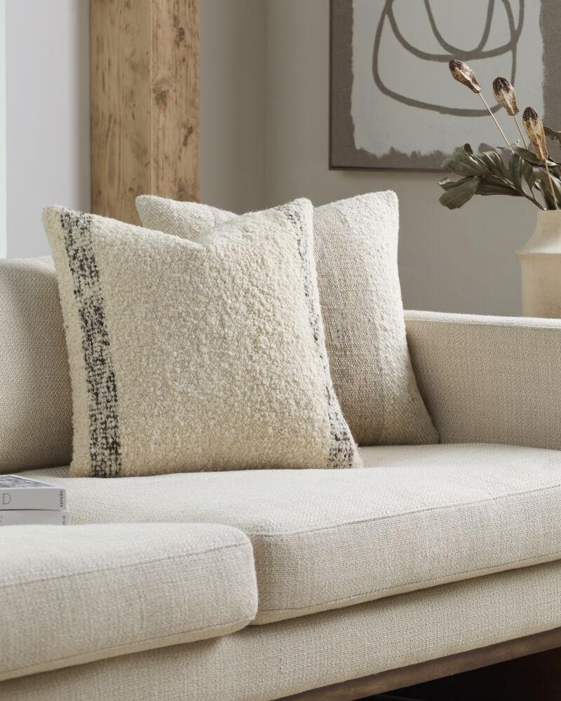 Livabliss Kavre KVRE-001 18"L x 18"W Pillow