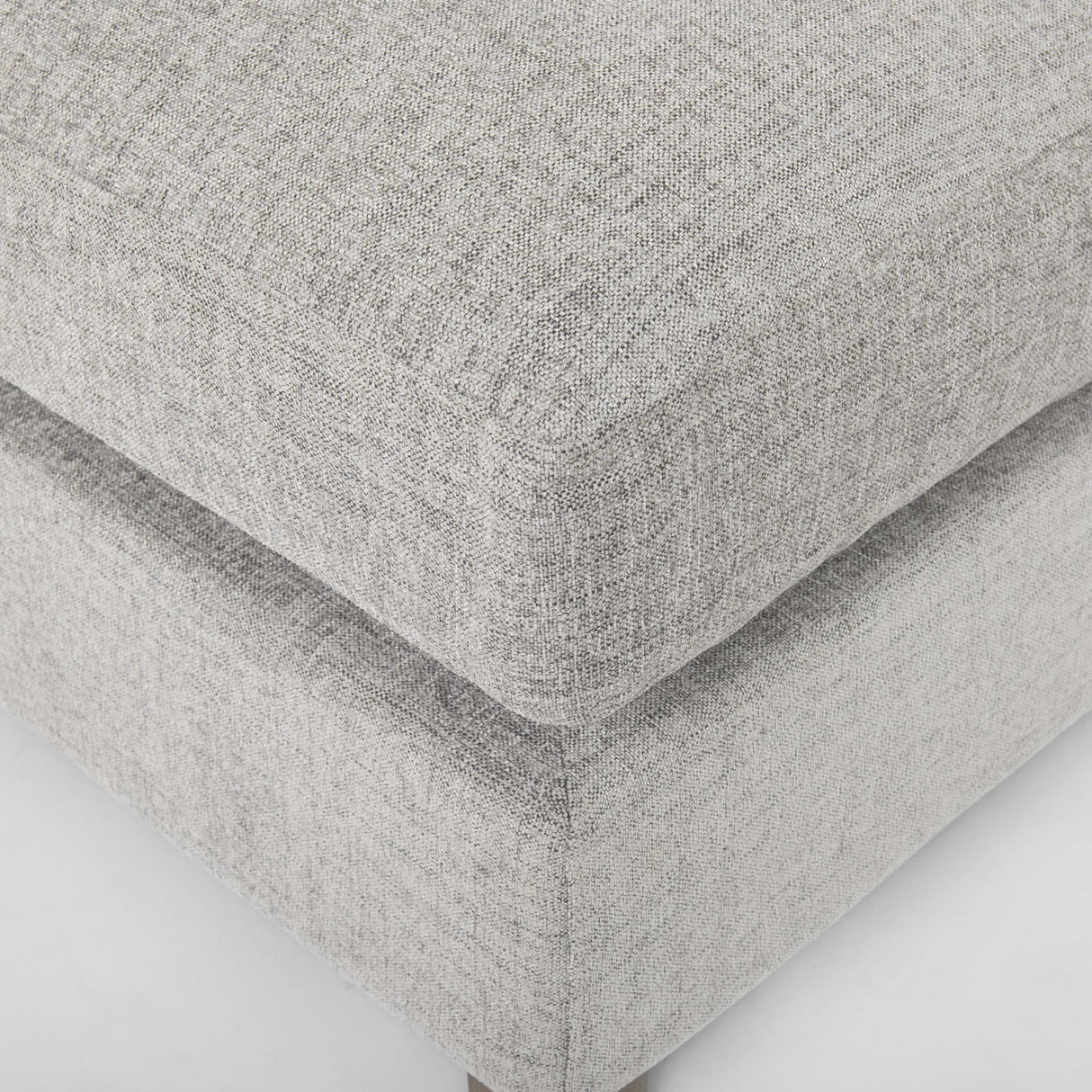 Mercana Valence 37.8L x 38.6W x 28.3H Medium Gray Corner Sectional Piece