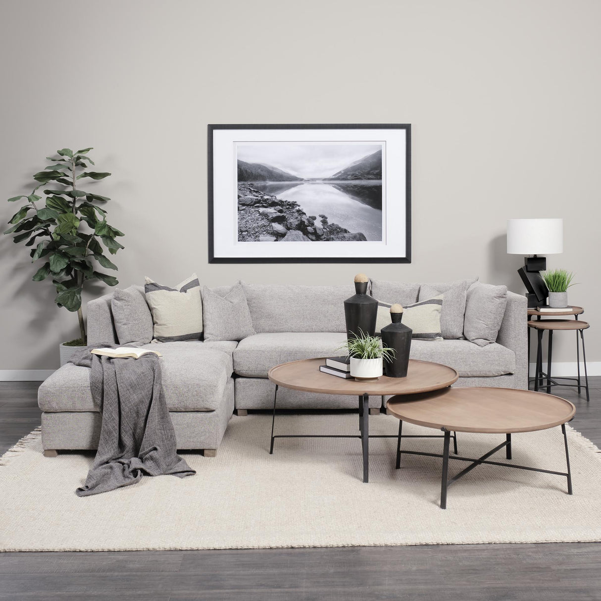 Mercana Valence 37.8L x 38.6W x 28.3H Medium Gray Corner Sectional Piece
