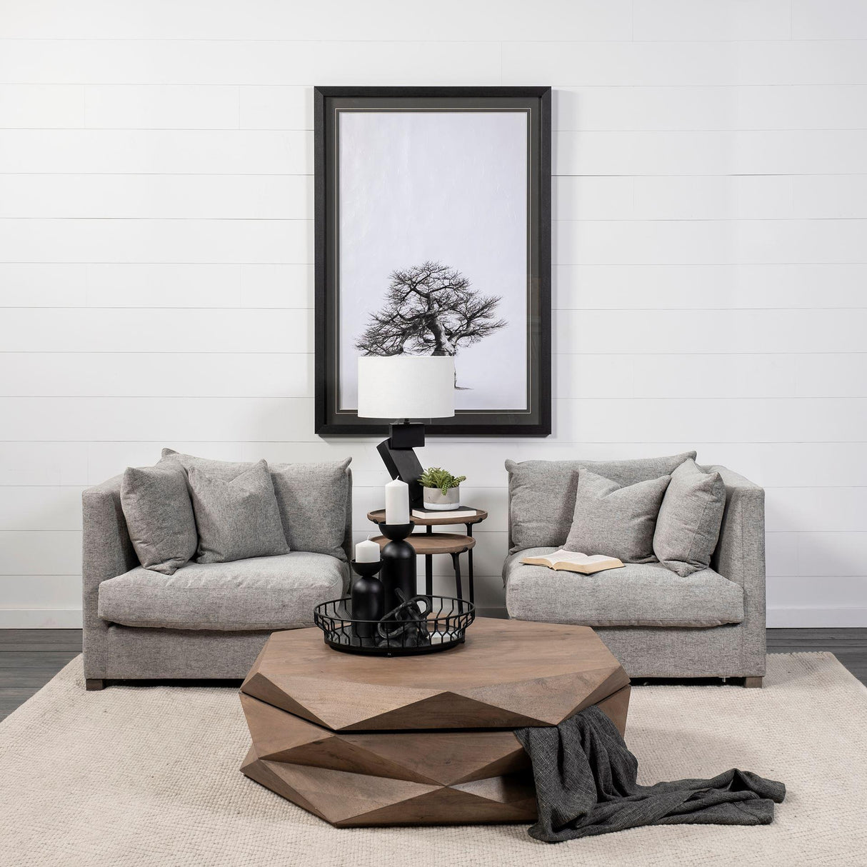 Mercana Valence 37.8L x 38.6W x 28.3H Medium Gray Corner Sectional Piece
