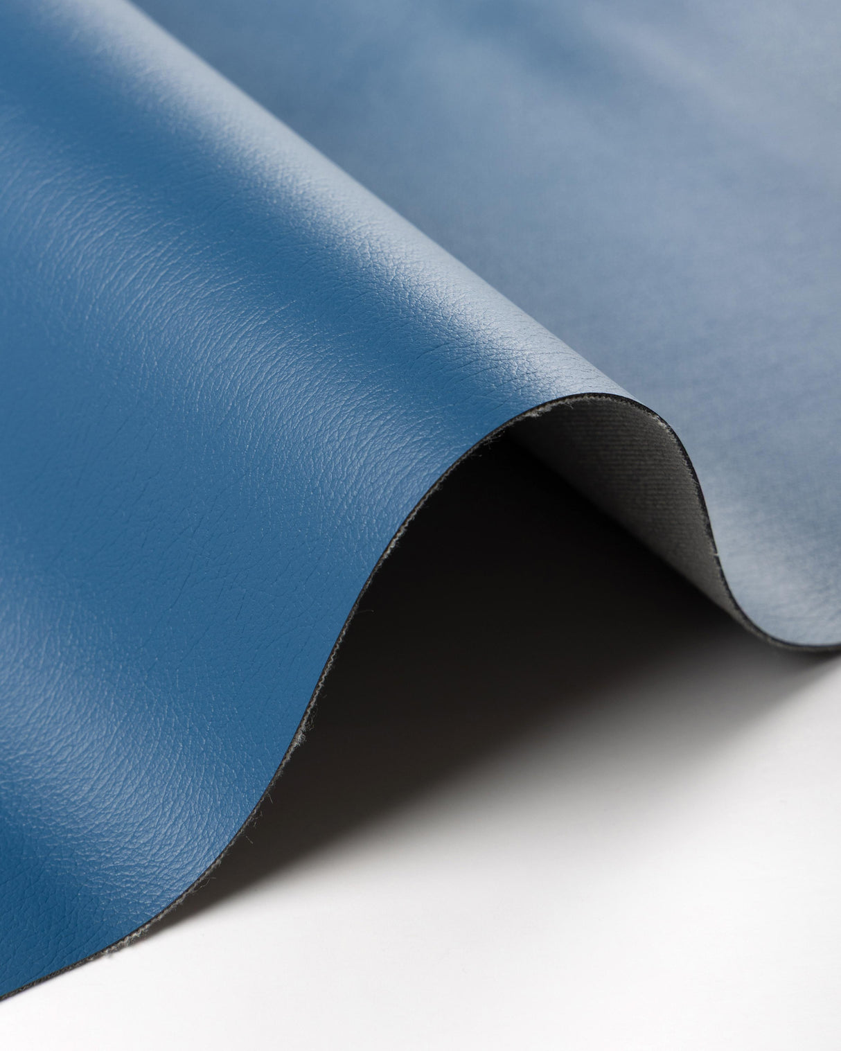 Kravet DESIGN GATO 55 Upholstery Fabric