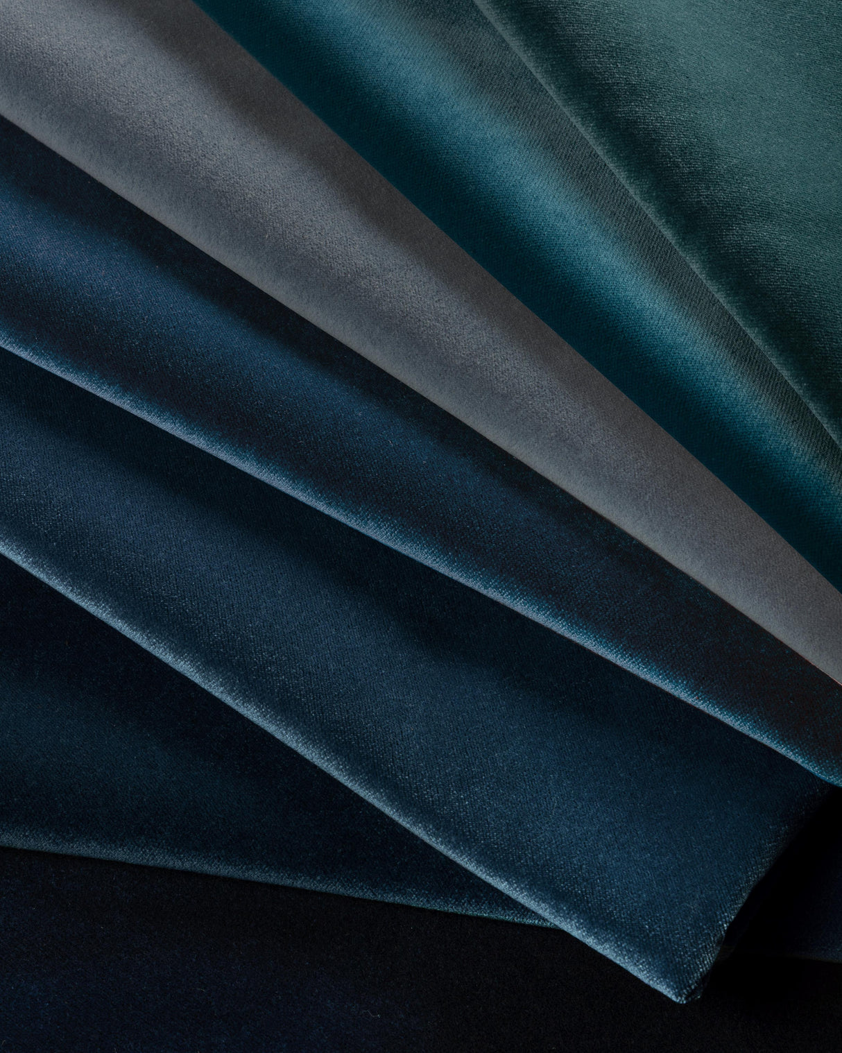 Kravet TEMPO EMPEROR Upholstery Fabric