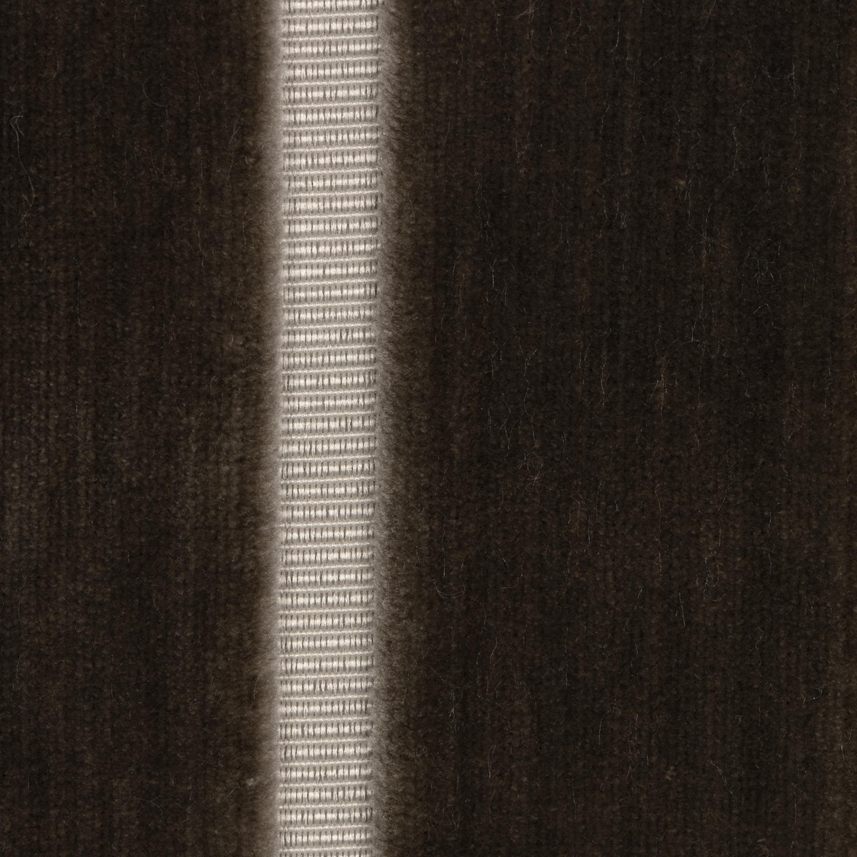 Kravet DESIGN 37722 1121 Upholstery Fabric