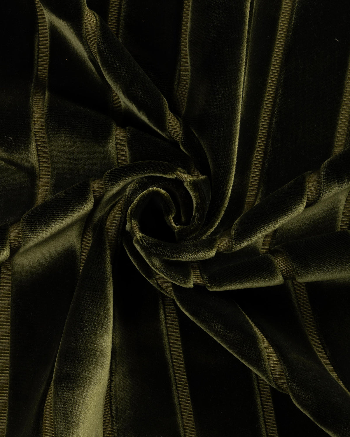 Kravet DESIGN 37722 3 Upholstery Fabric
