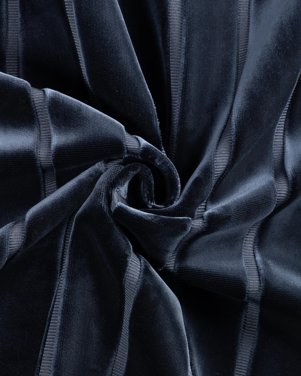 Kravet DESIGN 37722 50 Upholstery Fabric