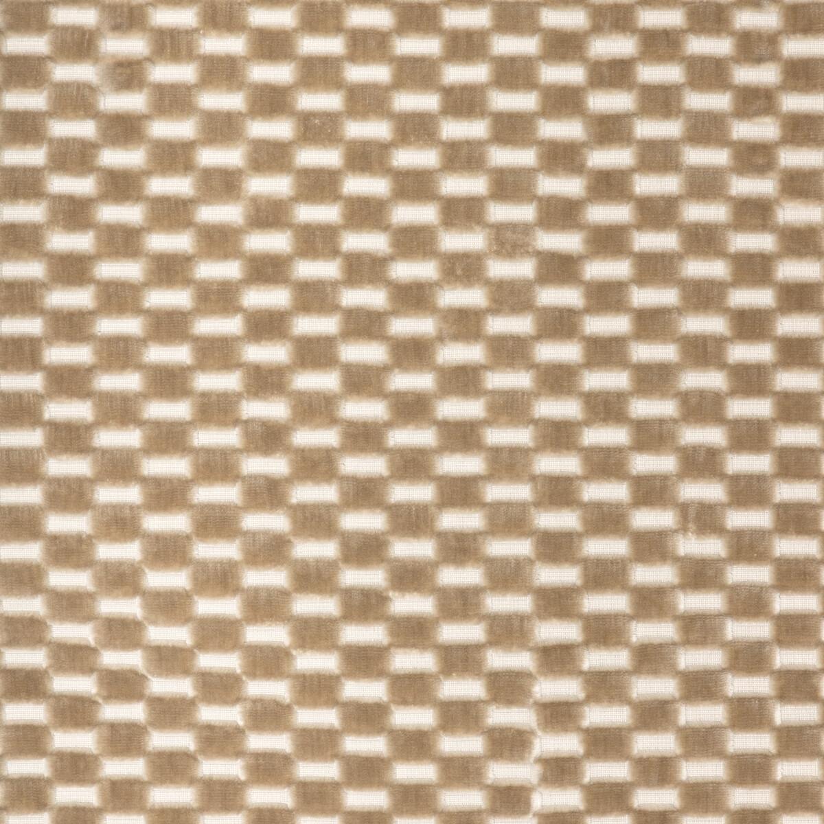 Kravet DESIGN 37723 106 Upholstery Fabric