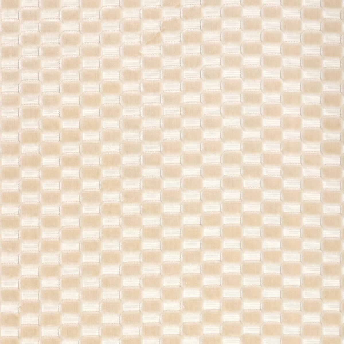 Kravet DESIGN 37723 16 Upholstery Fabric