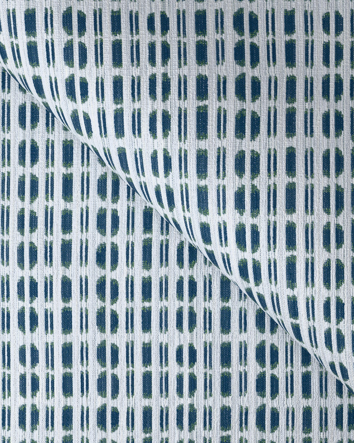 Kravet DESIGN 37061 35 Upholstery Fabric