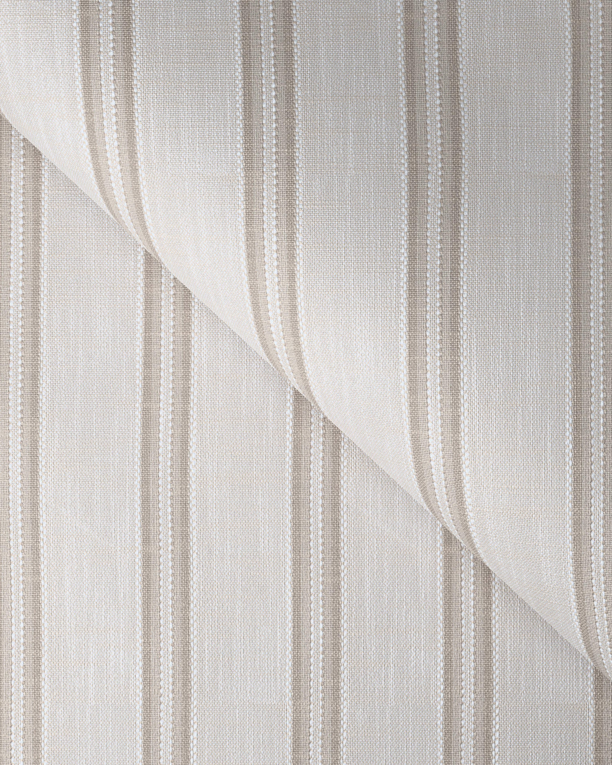 Kravet DESIGN 37651 616 Upholstery Fabric